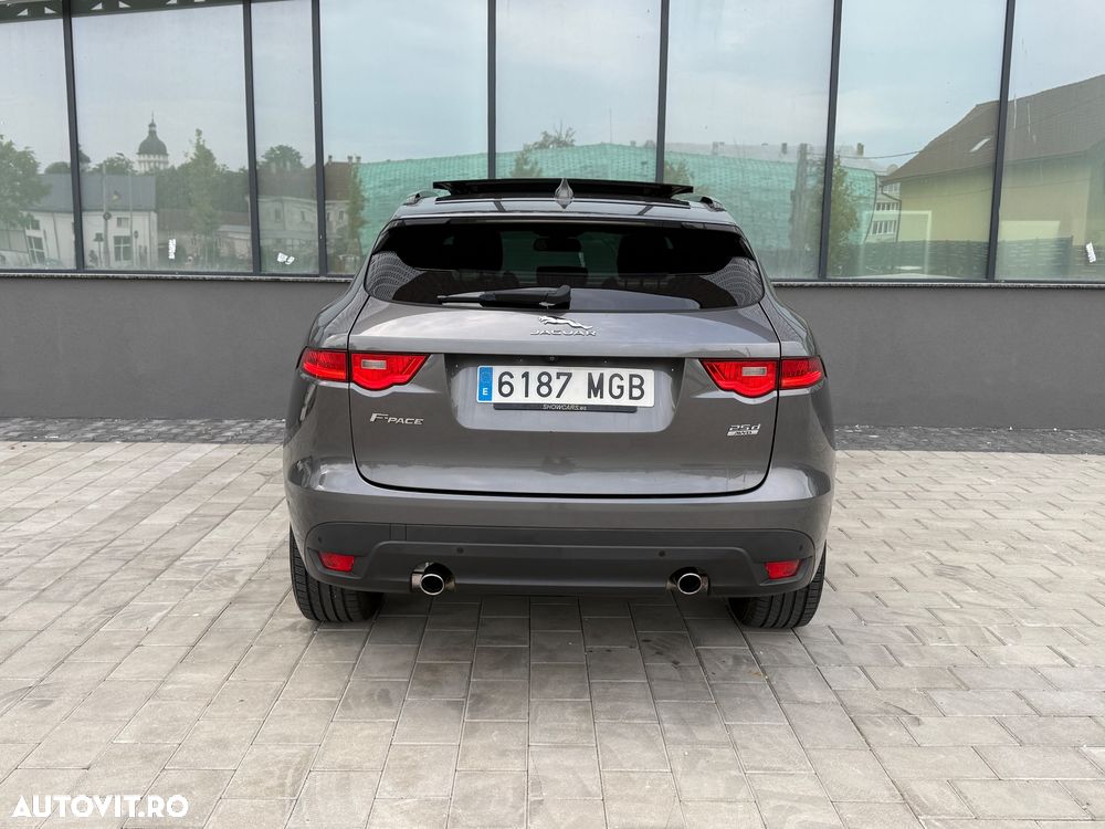 Jaguar F-Pace 25d AWD Aut. R-Sport - 23