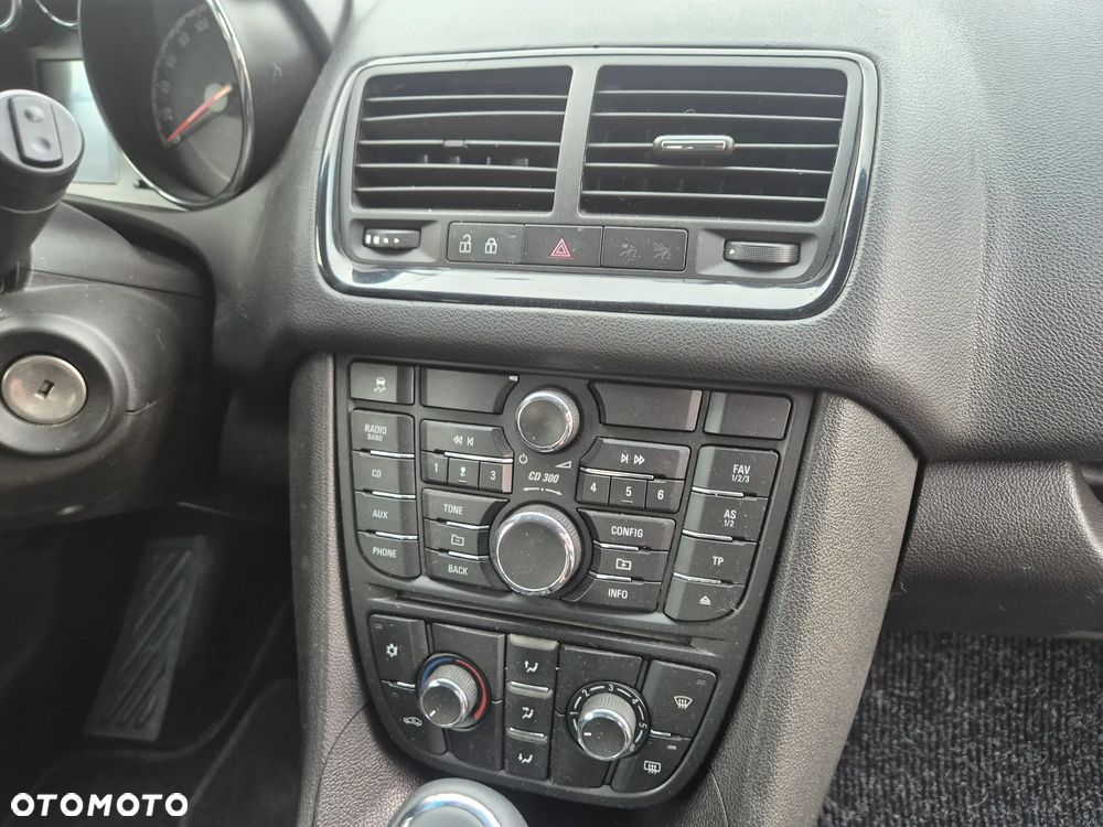 Opel Meriva - 18