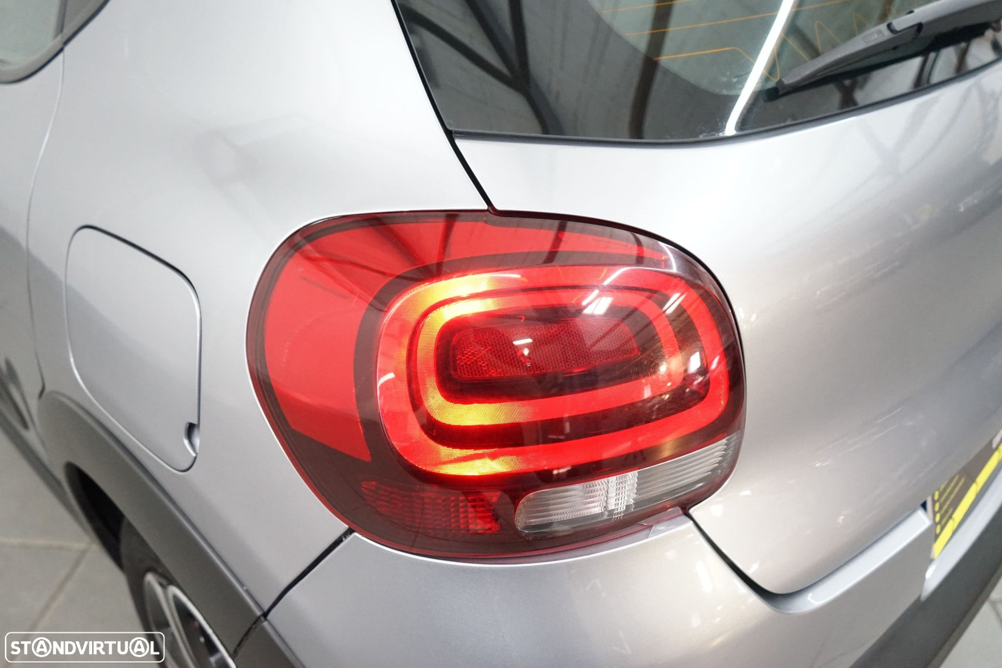Citroën C3 1.2 PureTech Shine - 13
