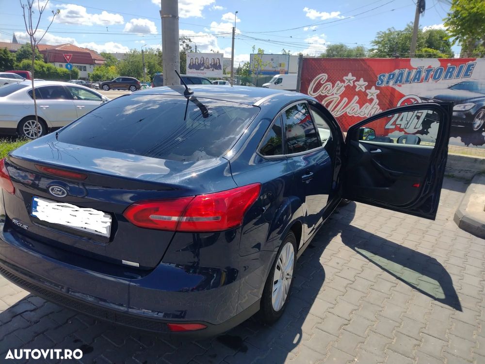 Ford Focus 1.0 EcoBoost Trend Edition - 14