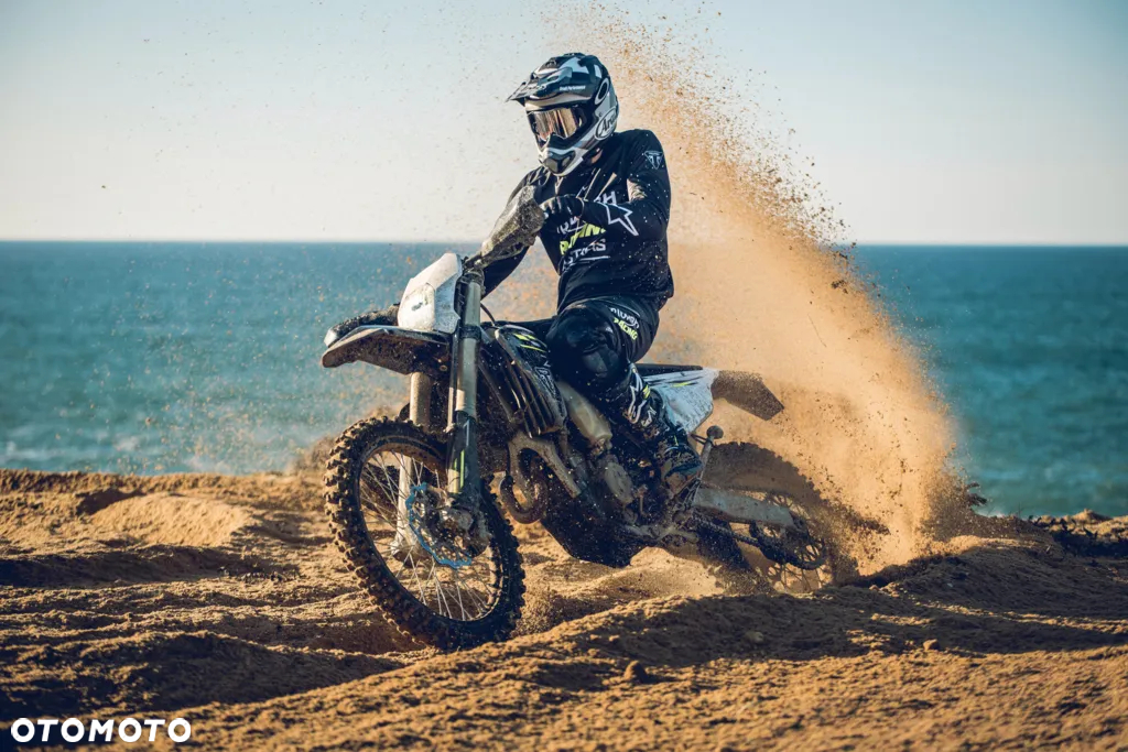 Triumph Inny - 21