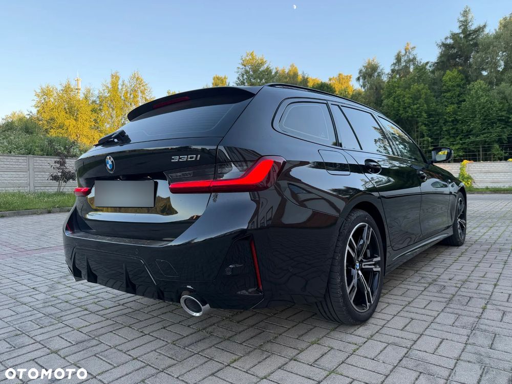 BMW Seria 3 330i xDrive M Sport - 6