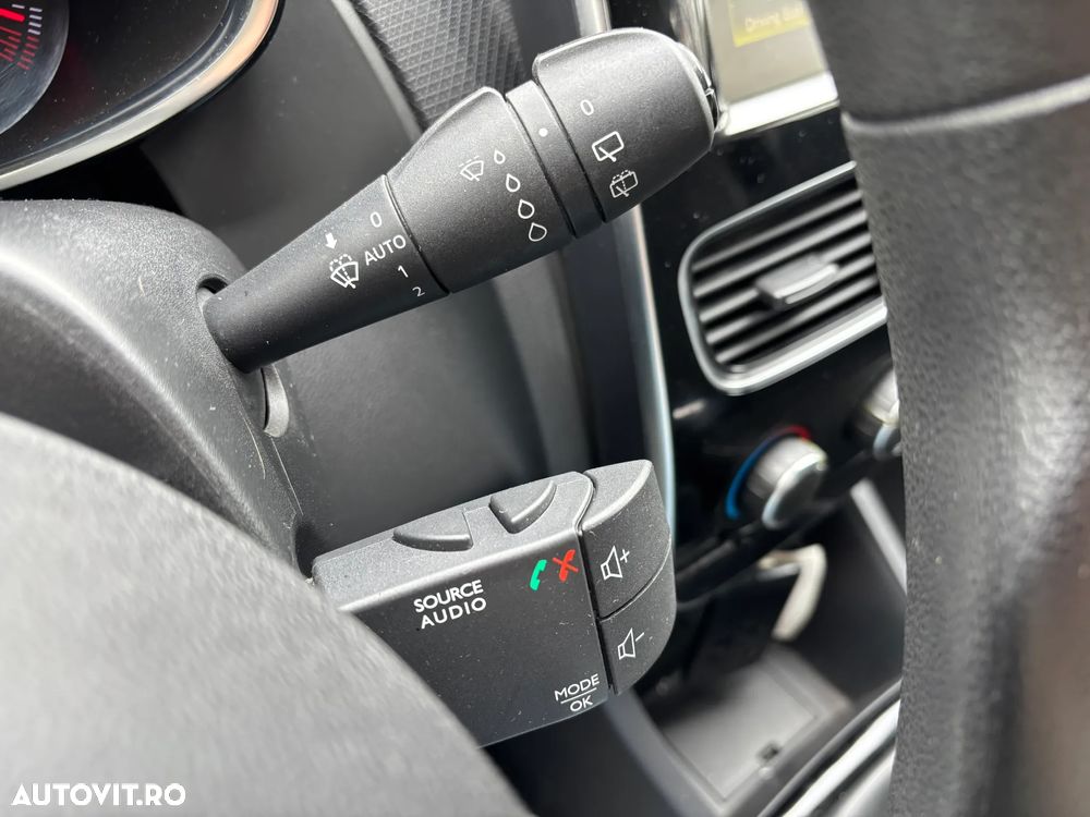 Renault Clio Energy dCi Life - 32