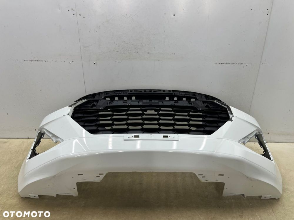 Zderzak przedni Isuzu D-Max DMax 3 III 23r.- Lift przód - 5