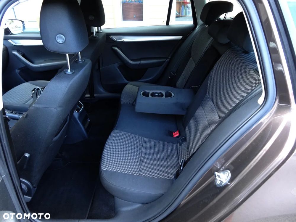 Skoda Octavia 1.8 TSI Green tec Elegance - 24