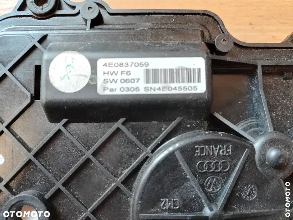 Dociąg drzwi Audi A8 D3 4E0837059 - 6