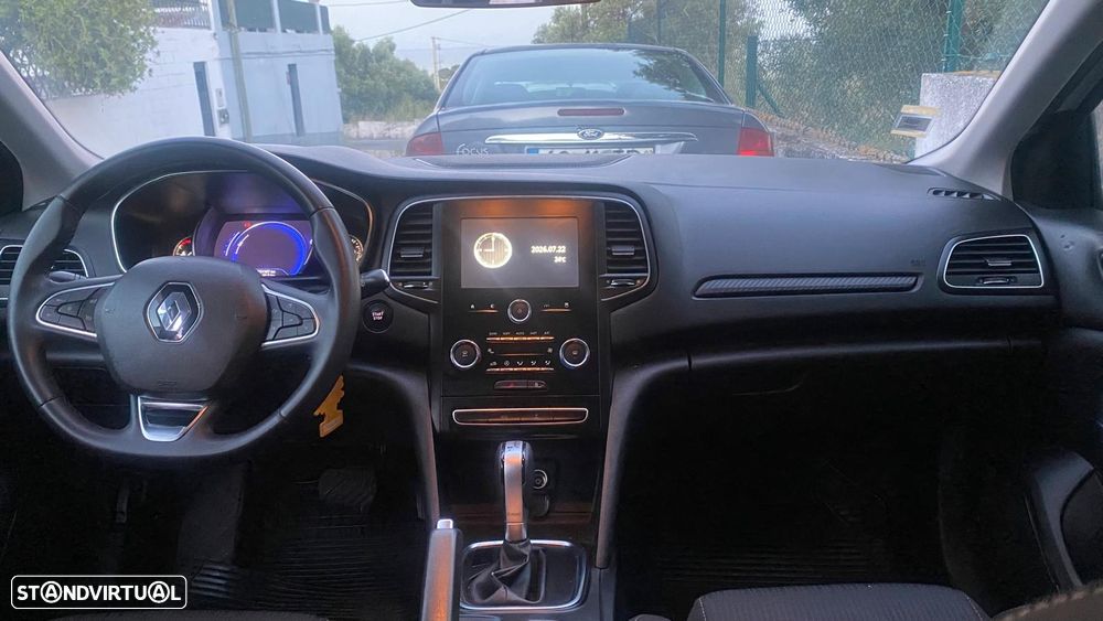 Renault Mégane 1.5 Blue dCi Techno EDC - 11