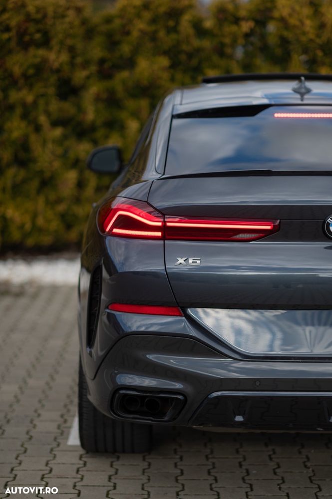 BMW X6 M M50i - 28