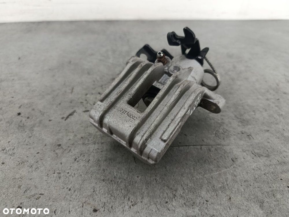 ZACISK HAMULCOWY LEWY TYŁ VW PASSAT B5 FL 1.9 TDI - 5