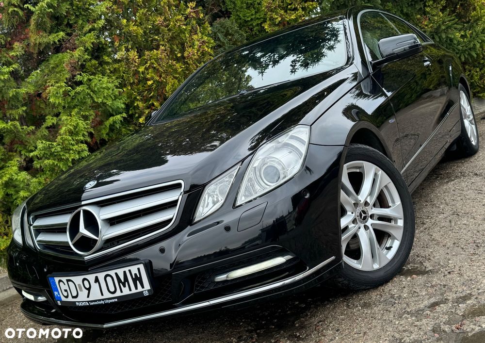 Mercedes-Benz Klasa E 250 CGI BlueEffICIENCY Avantgarde - 1