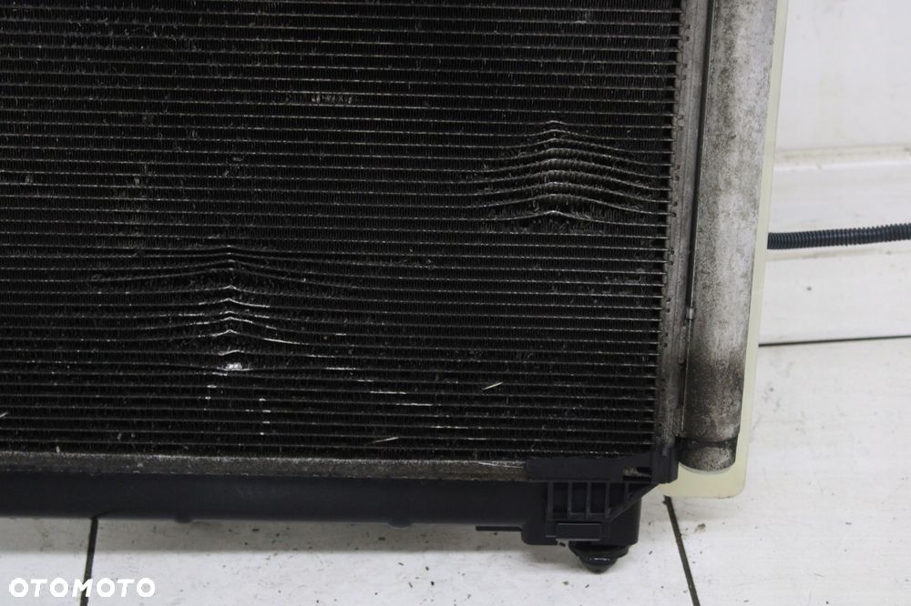 KOMPLET CHŁODNIC WENTYLATOR TOYOTA YARIS 2 II 1.3 VVTI - 2