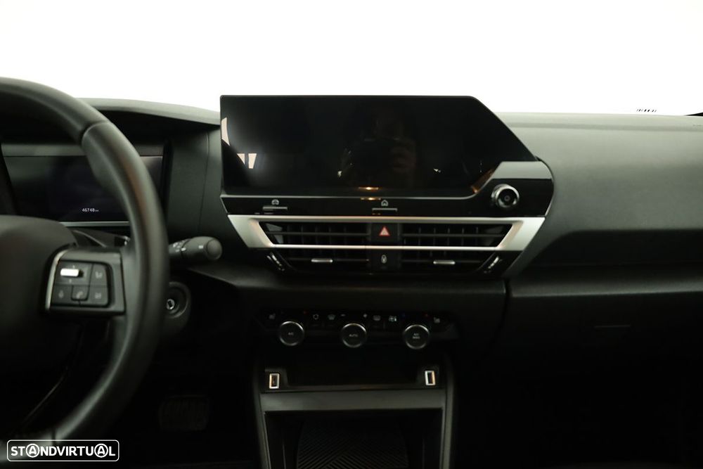 Citroën C4 1.2 PureTech Plus EAT8 - 9