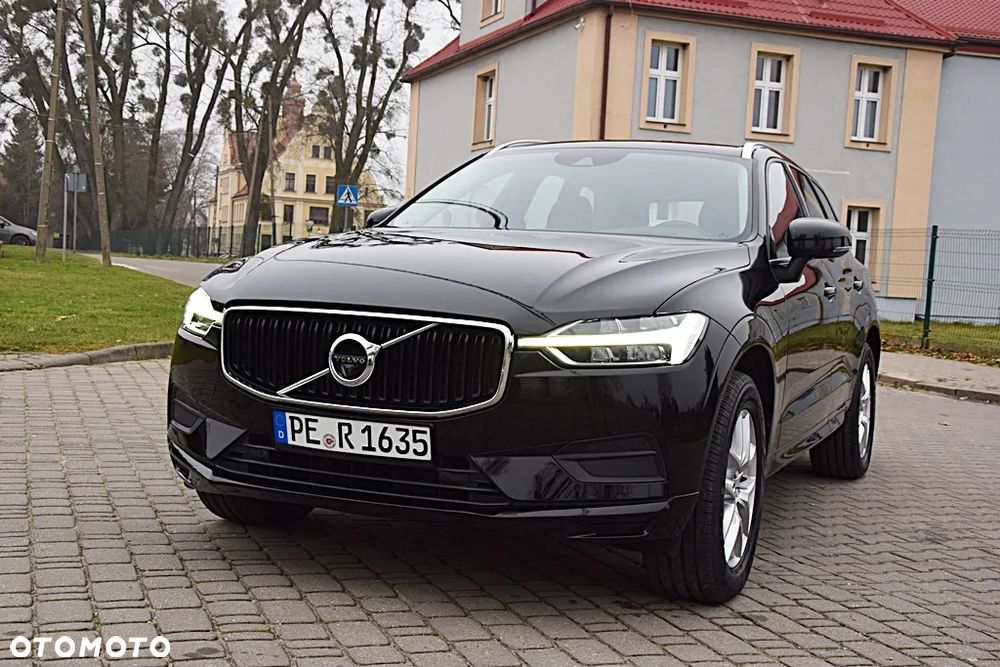 Volvo XC 60 B4 D AWD Geartronic Momentum - 2