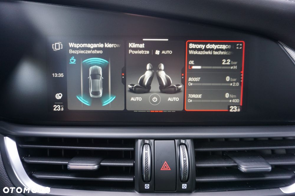 Alfa Romeo Giulia 2.0 Turbo Veloce Q4 - 14