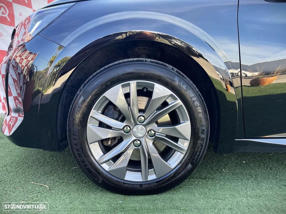 Peugeot e-208 50 kWh Allure - 7
