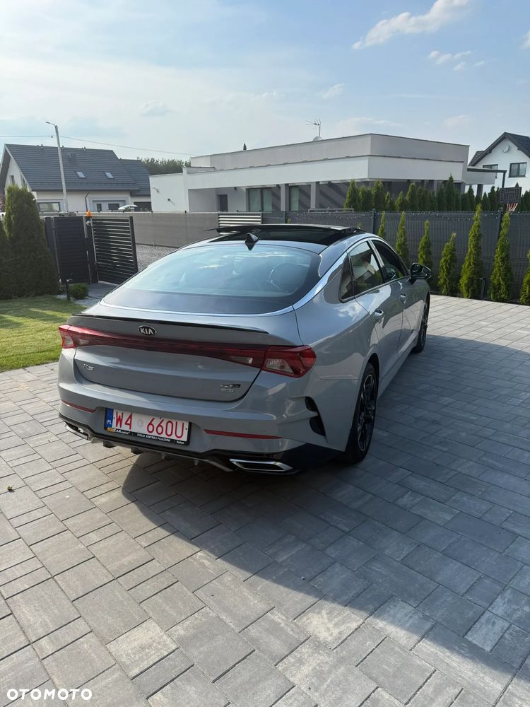 Kia K5 - 12