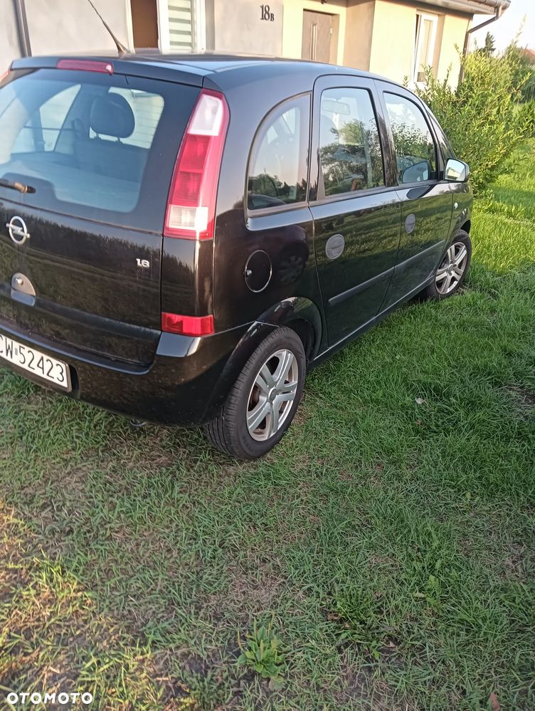 Opel Meriva 1.6 16V Essentia - 4