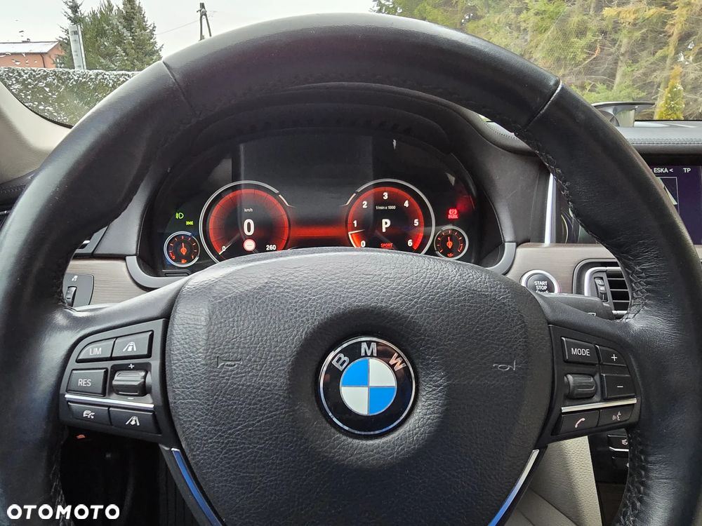 BMW Seria 7 - 11