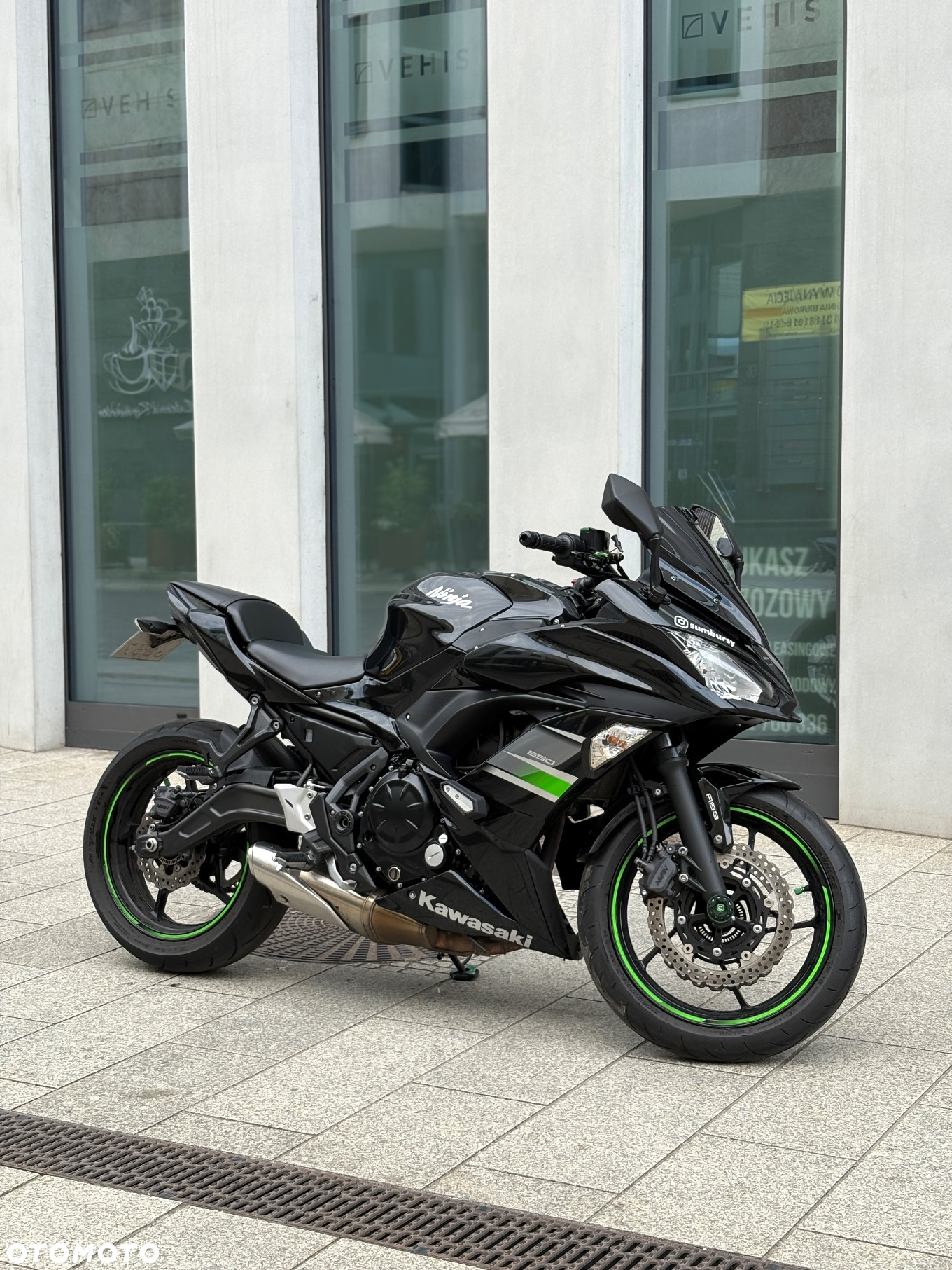 Kawasaki Ninja - 4