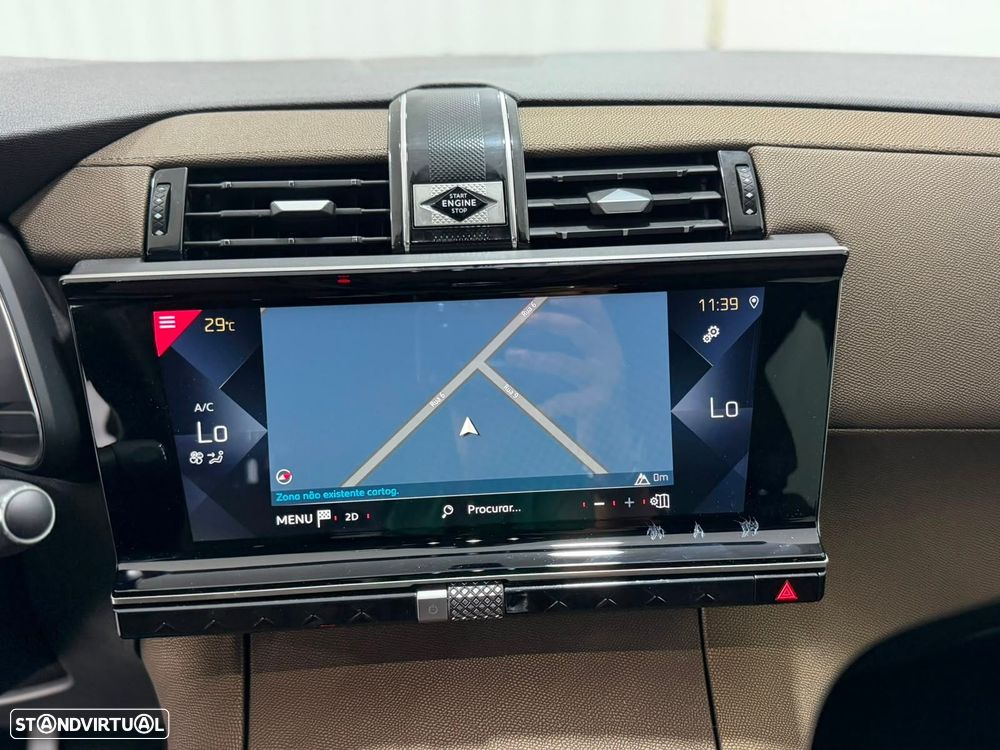 DS DS7 Crossback - 10