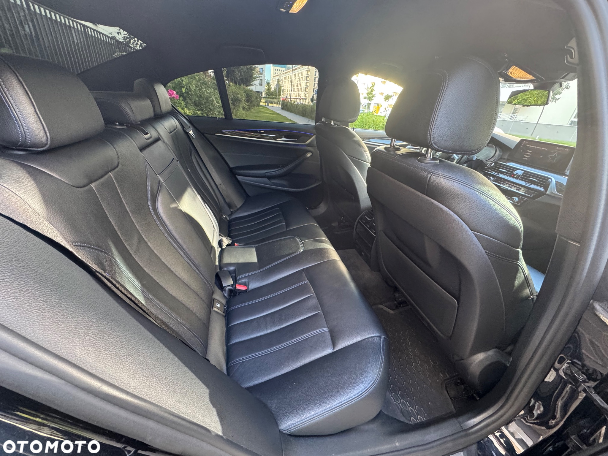 BMW Seria 5 520d xDrive M Sport sport - 17