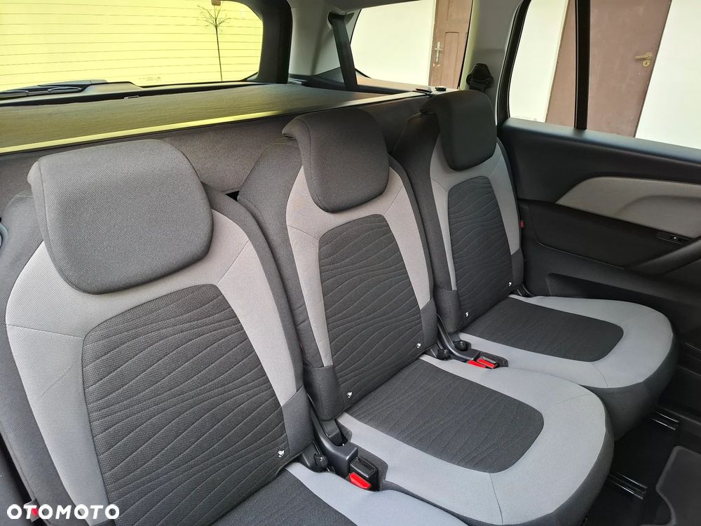 Citroën C4 Grand Picasso - 19
