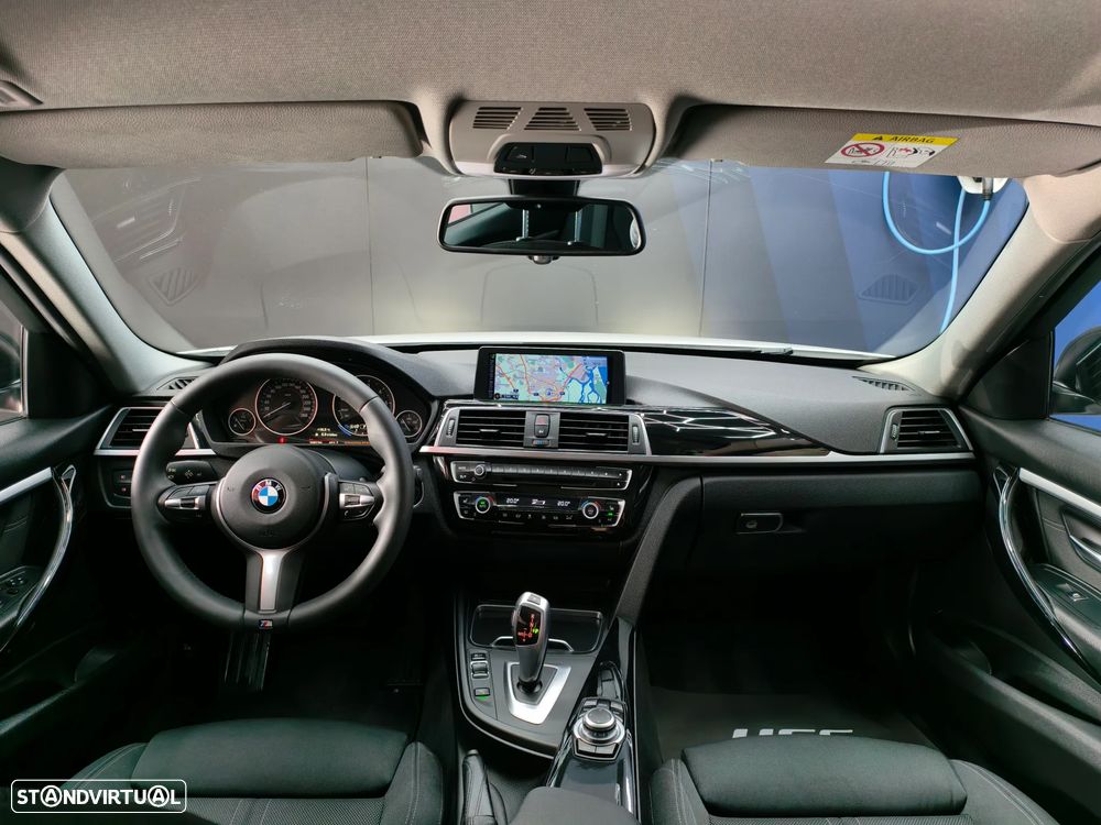 BMW 320 d Pack M Auto - 31