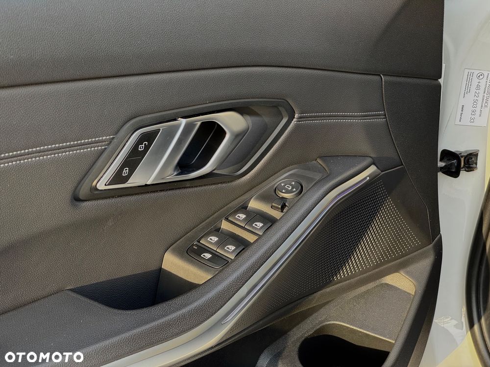 BMW Seria 3 - 22