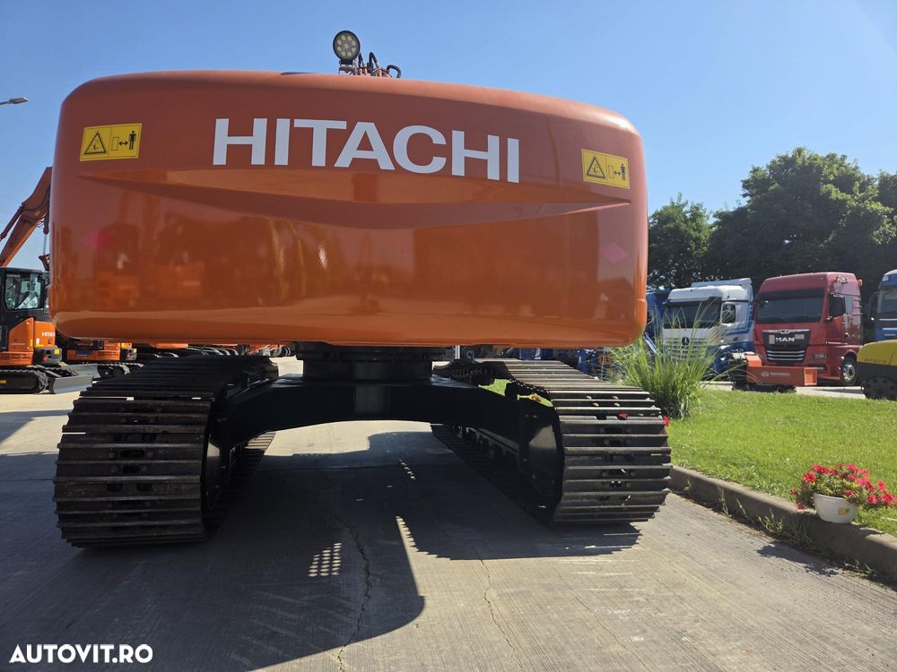 Hitachi ZX220, 22tone, 2026, 7ore, cupa 1,3mc, adancime sapare 7m, latime 2,99m, inst picon pe brate, Aer cond, computer in lb romana, produs in JAPONIA, posibilitate leasing 5 ani, garanti 1 an-PROMOTIE 109.900 EUR+Tva - 2