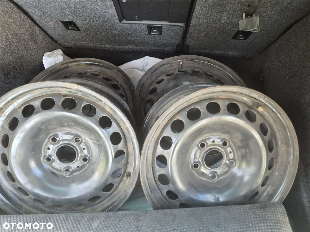 Volkswagen Tiguan 2.0 TDI DPF 4Motion BlueMotion Technology DSG Sport & Style - 12