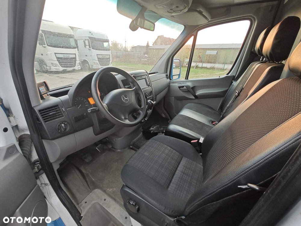 Mercedes-Benz SPRINTER 316 - 3
