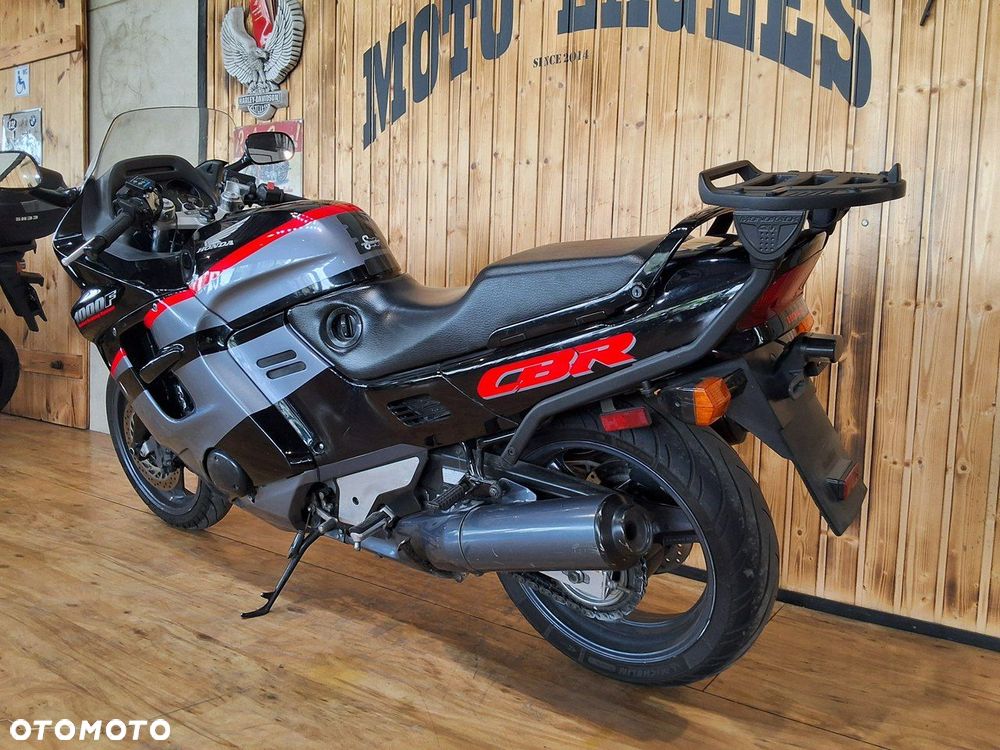 Honda CBR - 10
