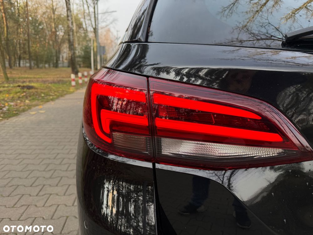 Opel Astra 1.6 Turbo Start/Stop Sports Tourer Innovation - 12