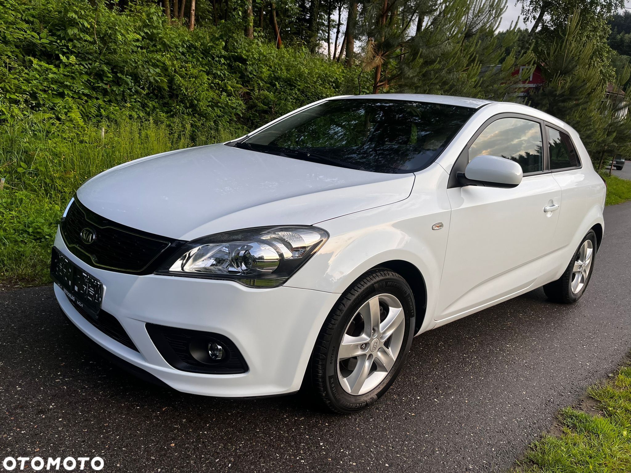 Kia ProCeed - 1