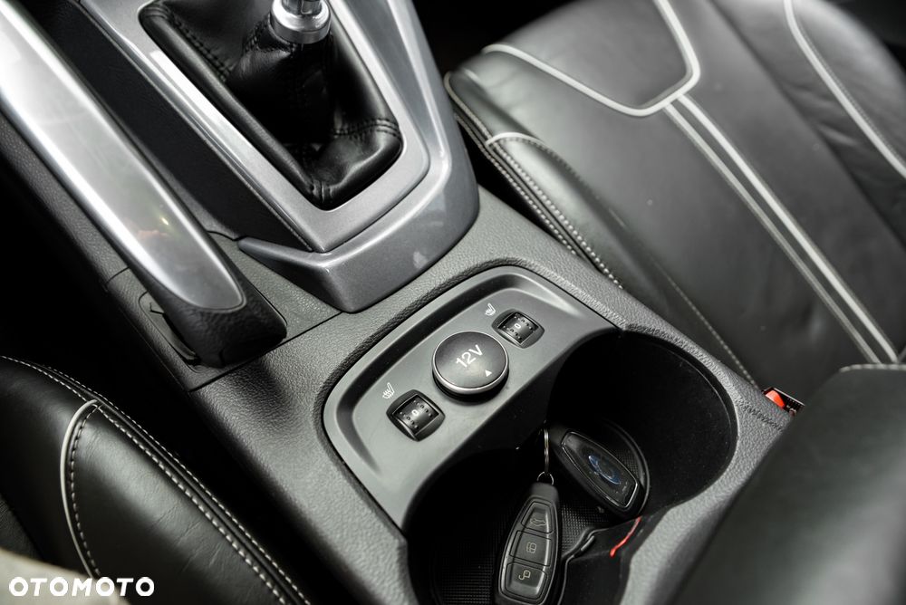 Ford Focus 1.6 EcoBoost Start-Stopp-System Titanium - 35