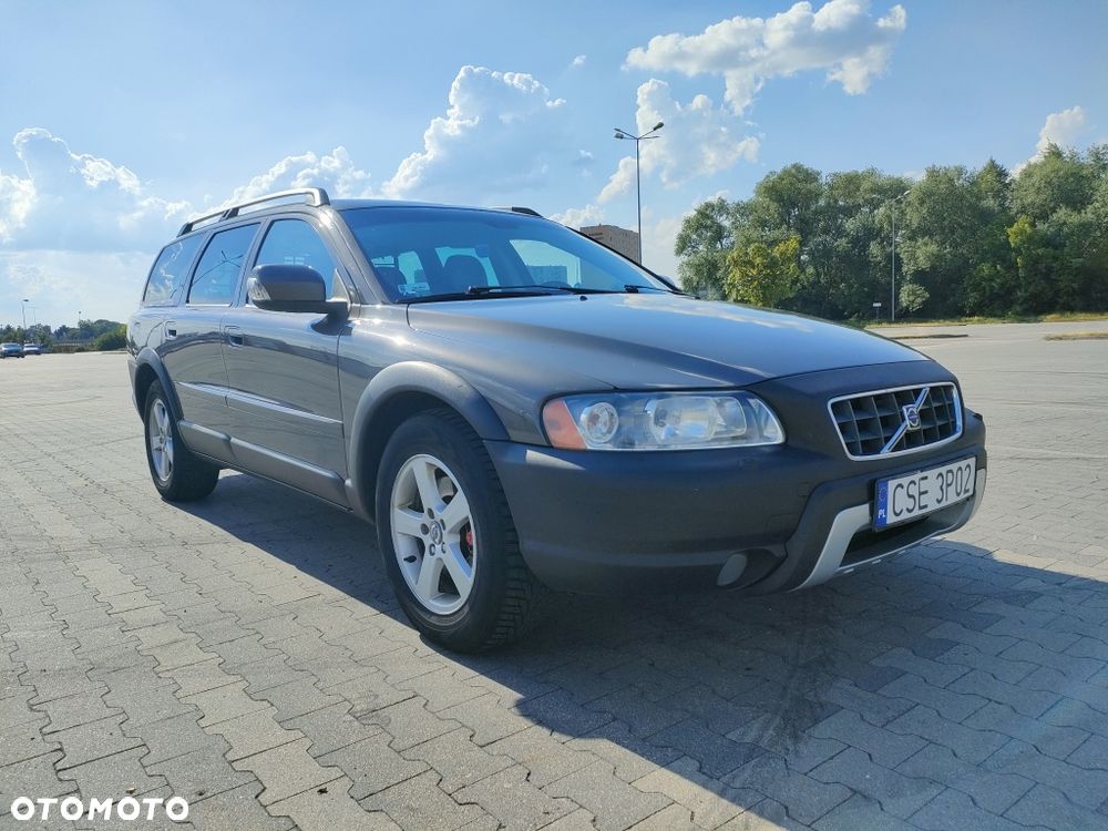 Volvo XC 70 - 1
