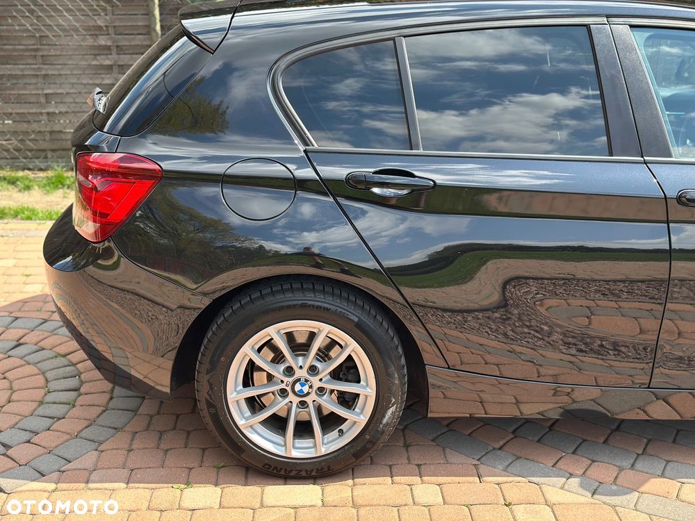 BMW Seria 1 120d Sport-Aut Sport Line - 4