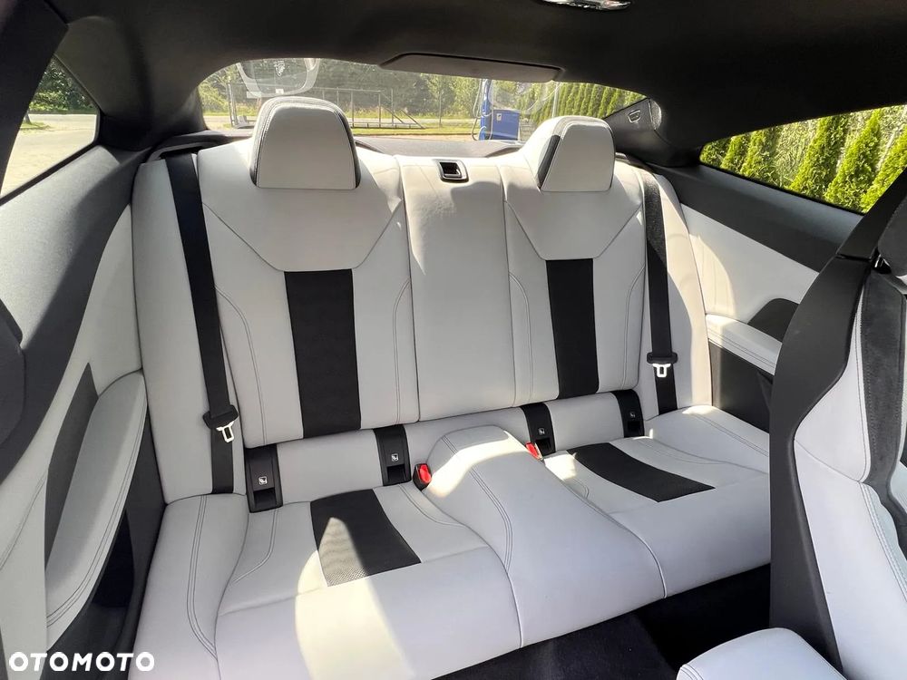 BMW M4 Competition M xDrive sport - 16