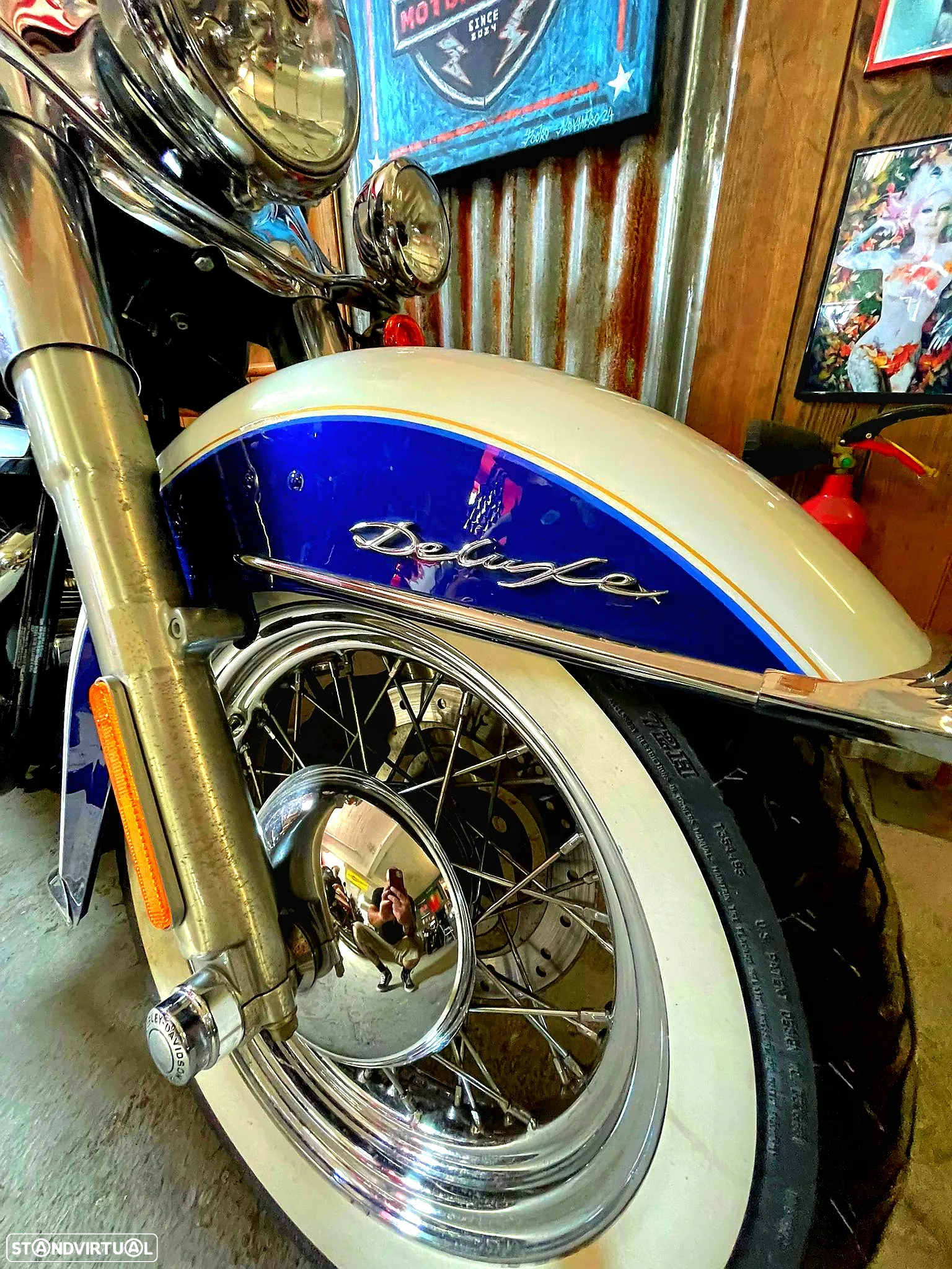Harley-Davidson FLSTNI Heritage softail Deluxe - 4