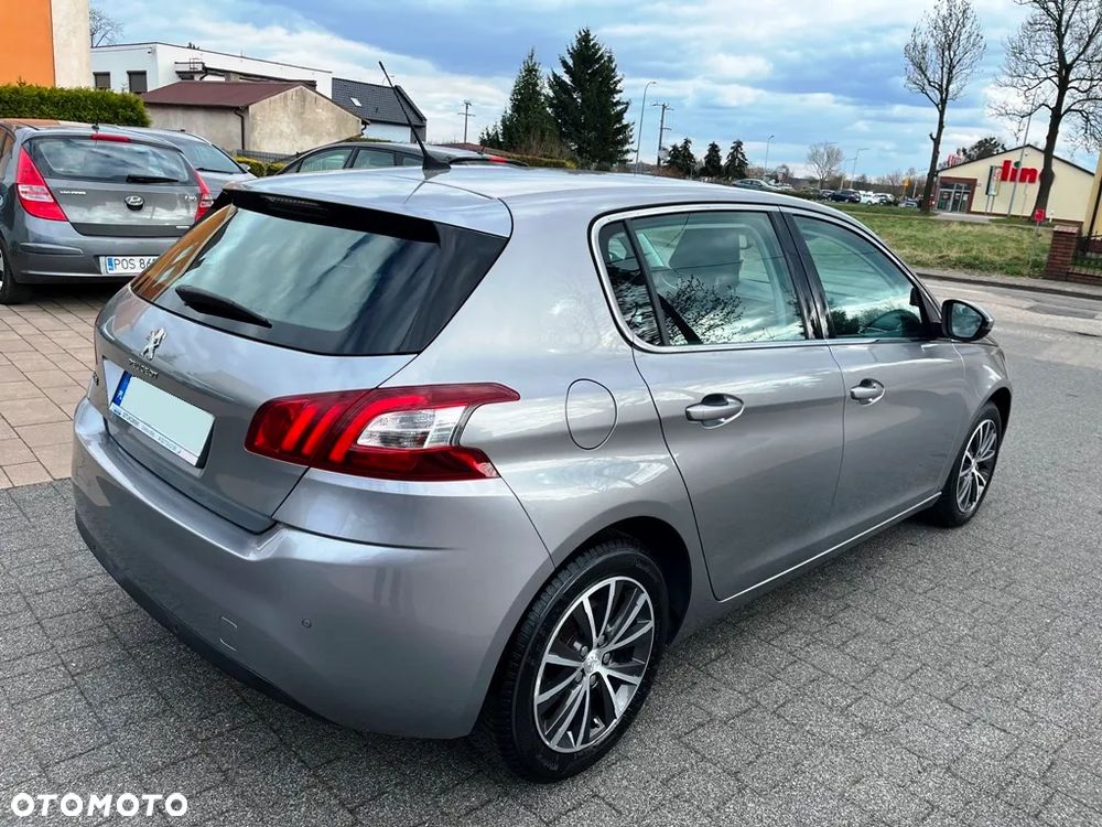 Peugeot 308 - 4
