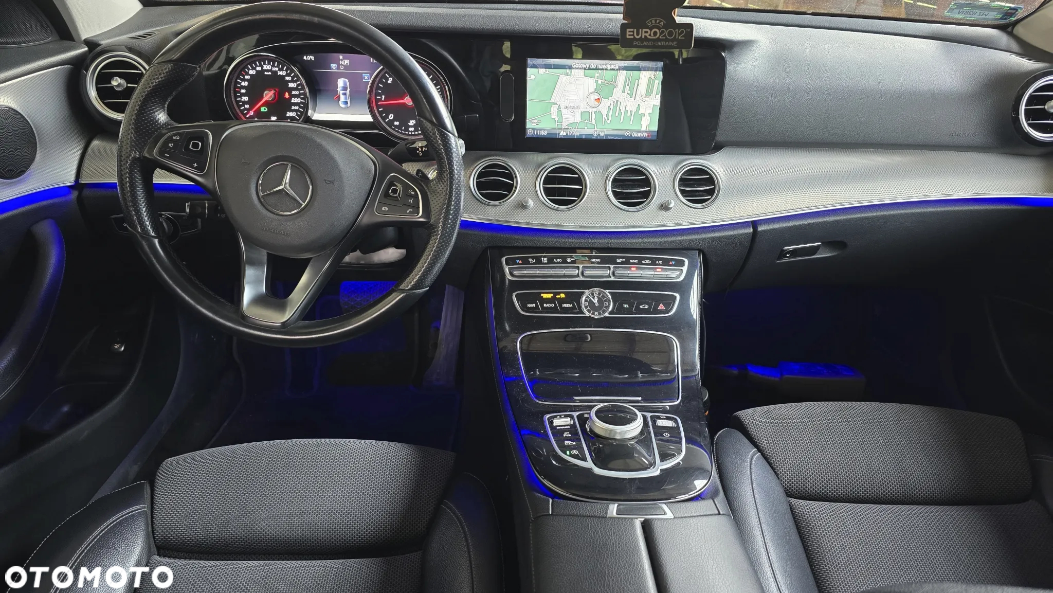 Mercedes-Benz Klasa E 200 d 9G-TRONIC - 7