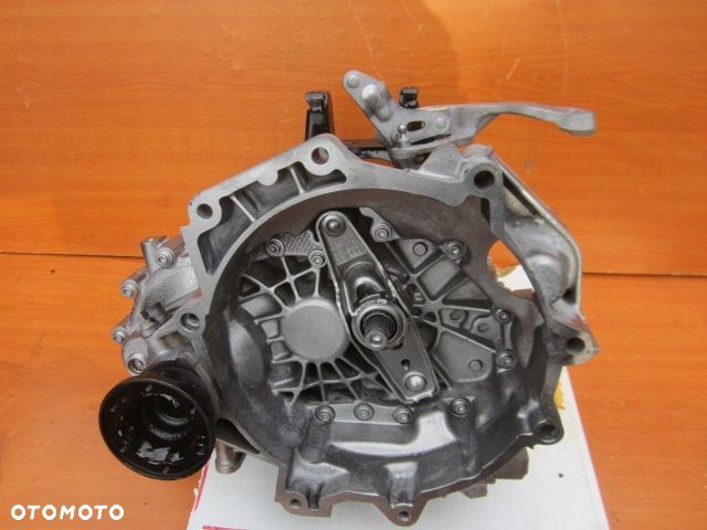 VW POLO FOX LUPO FABIA IBIZA INCA 1.2 6V 12V SKRZYNIA HUY HFL 02T301103L - 1