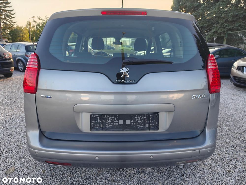Peugeot 5008 - 36