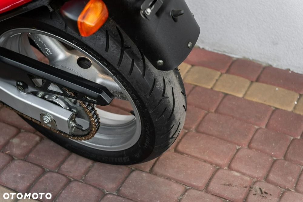 Suzuki GSX - 8