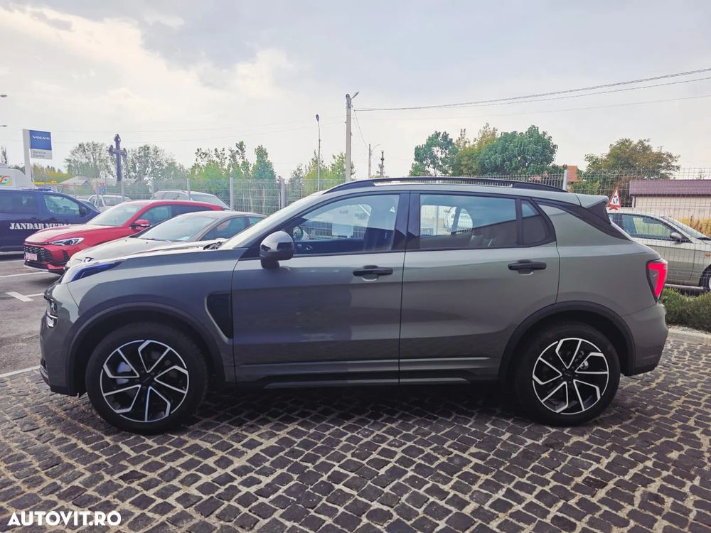 Lynk&Co 01 - 4