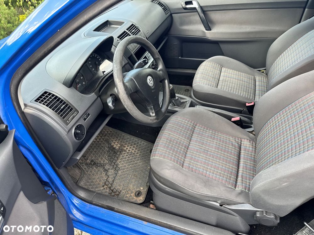 Volkswagen Polo - 24