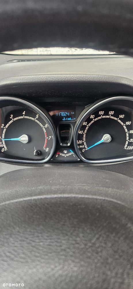 Ford Tourneo Courier 1.0 EcoBoost Titanium - 12