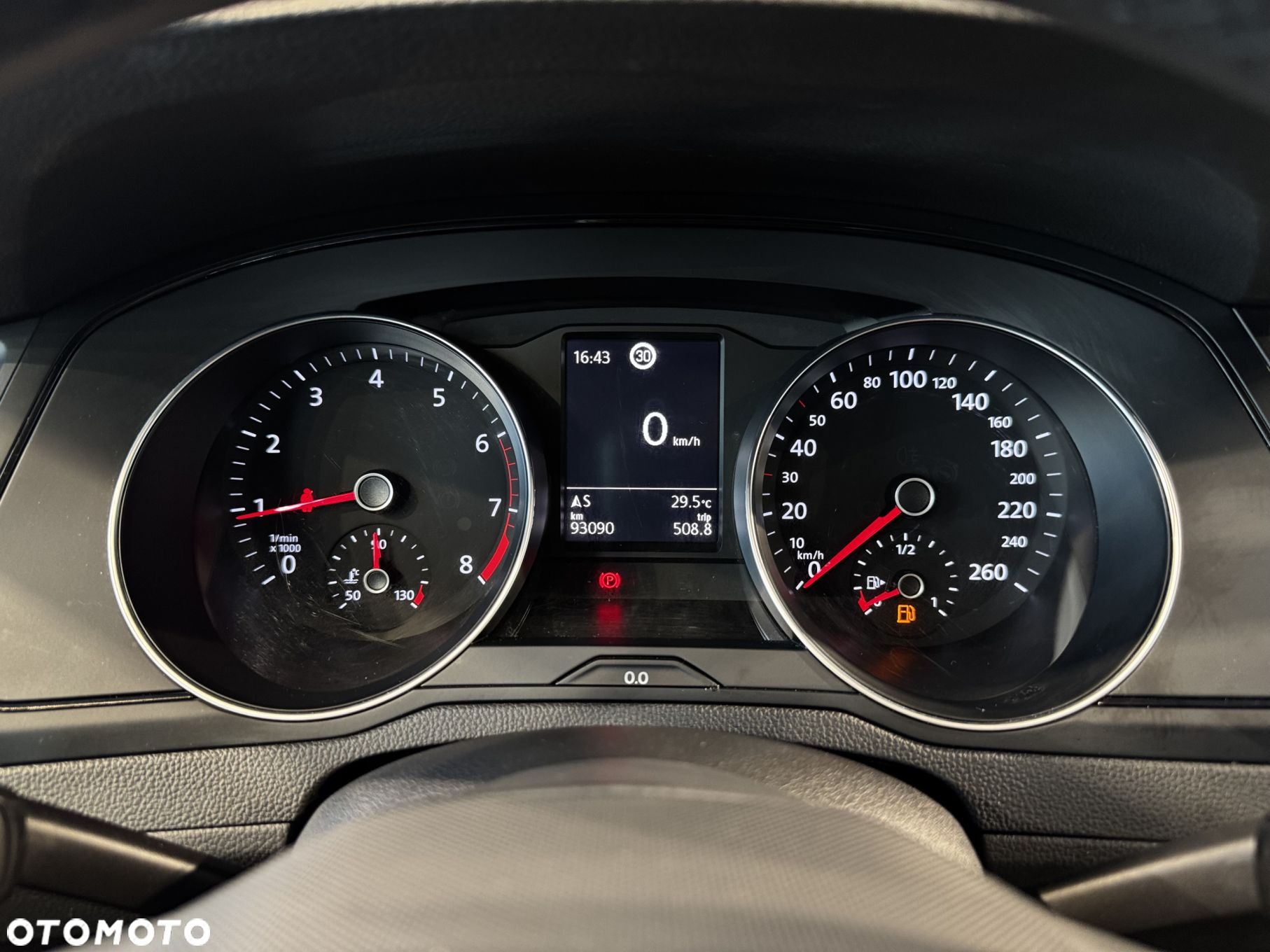 Volkswagen Passat - 22