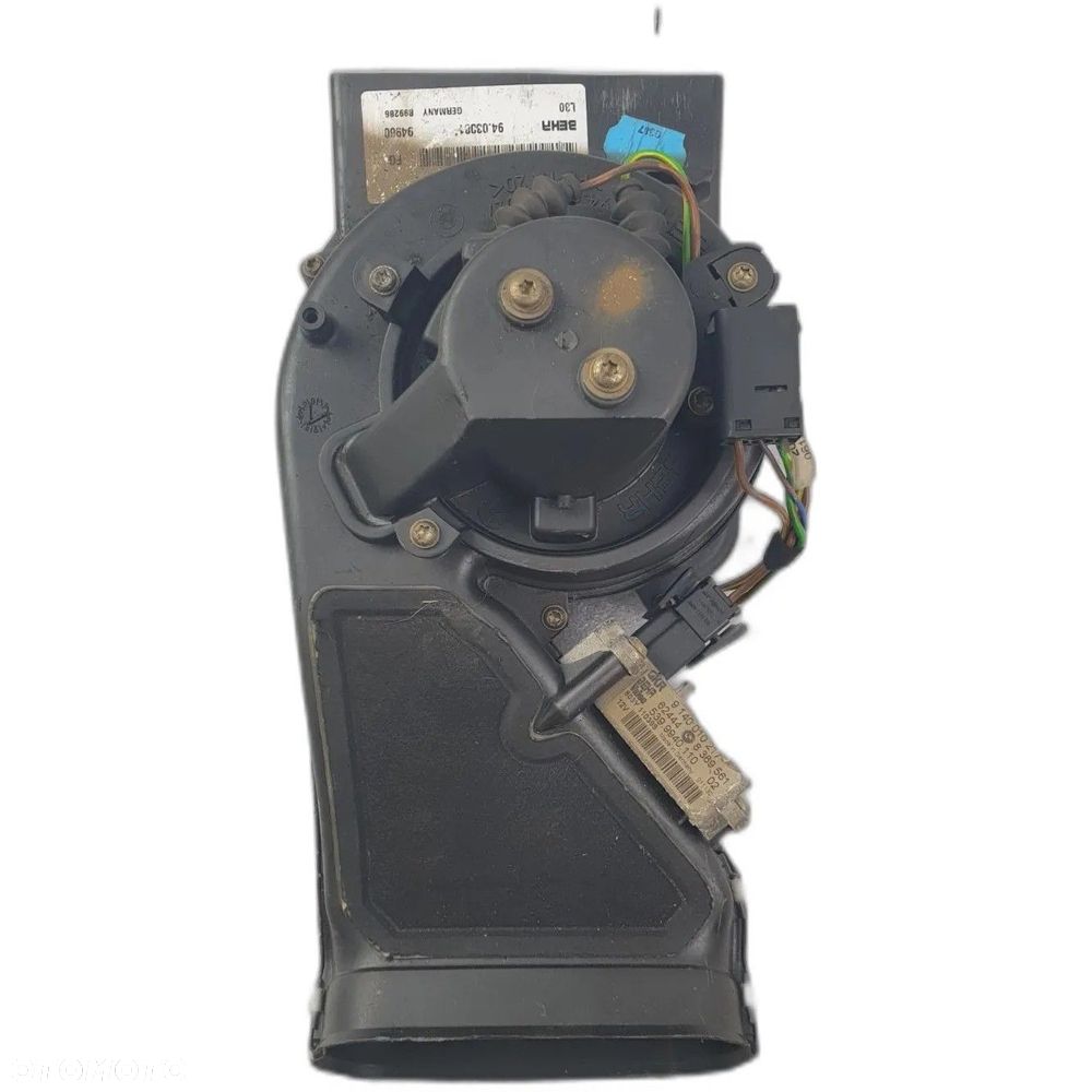 WENTYLATOR NAWIEWU TYL RANGE ROVER III L322 - 1
