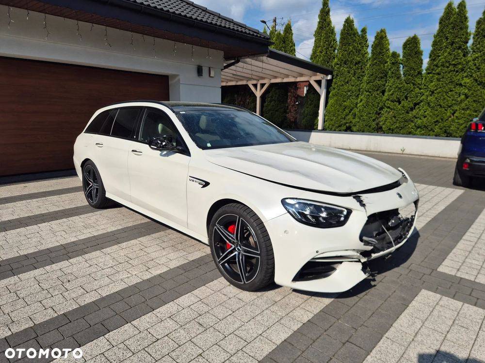 Mercedes-Benz Klasa E - 22